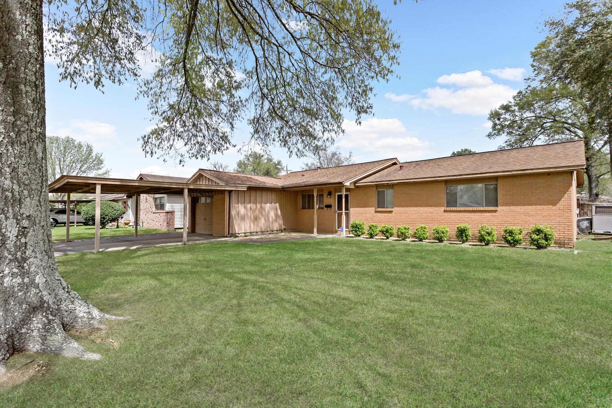 265 Enfield Lane Property Photo