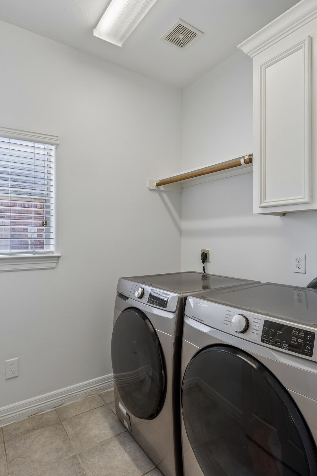 8910 Cote Court Property Photo 12