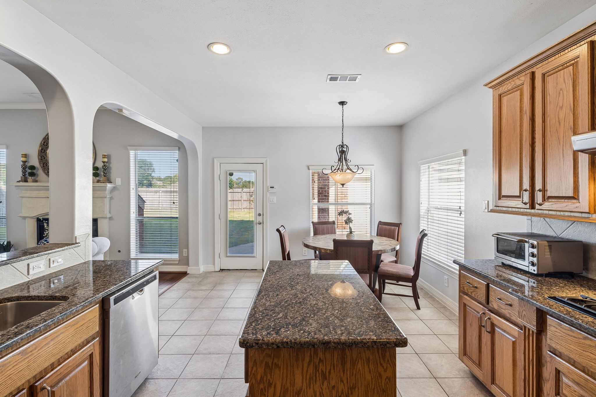 8910 Cote Court Property Photo 13