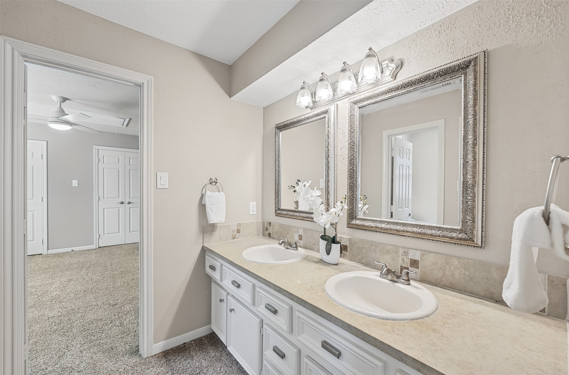 5911 Bayonne Drive Property Photo 31