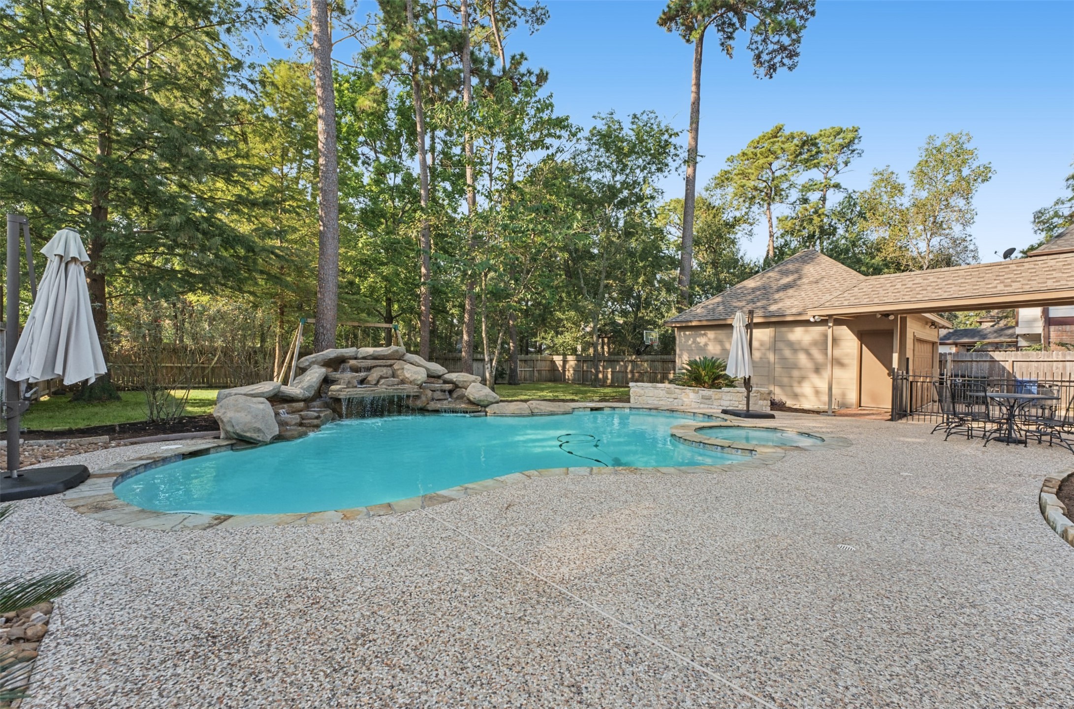 5911 Bayonne Drive Property Photo 40