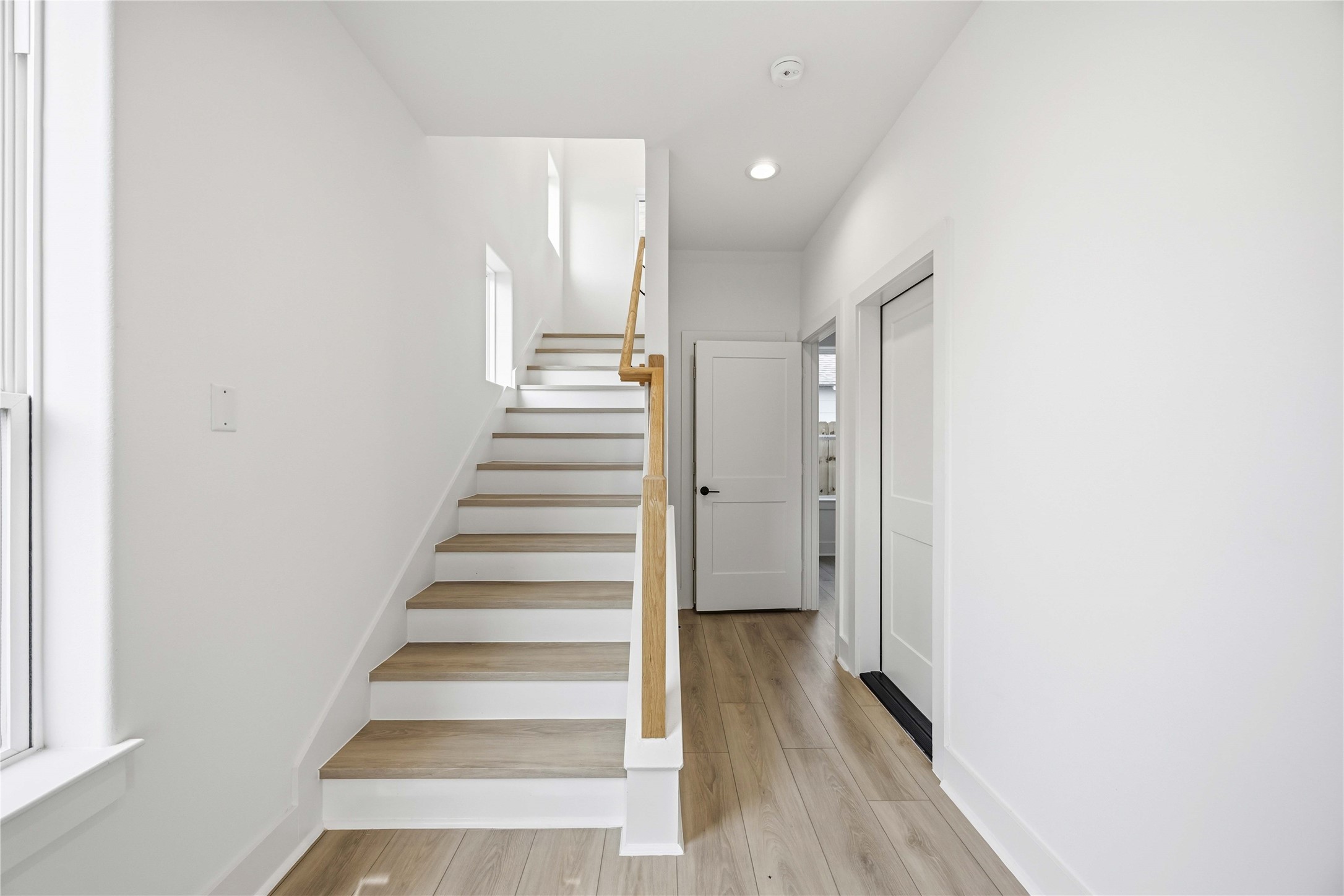 3431 Dennis Street Property Photo 20