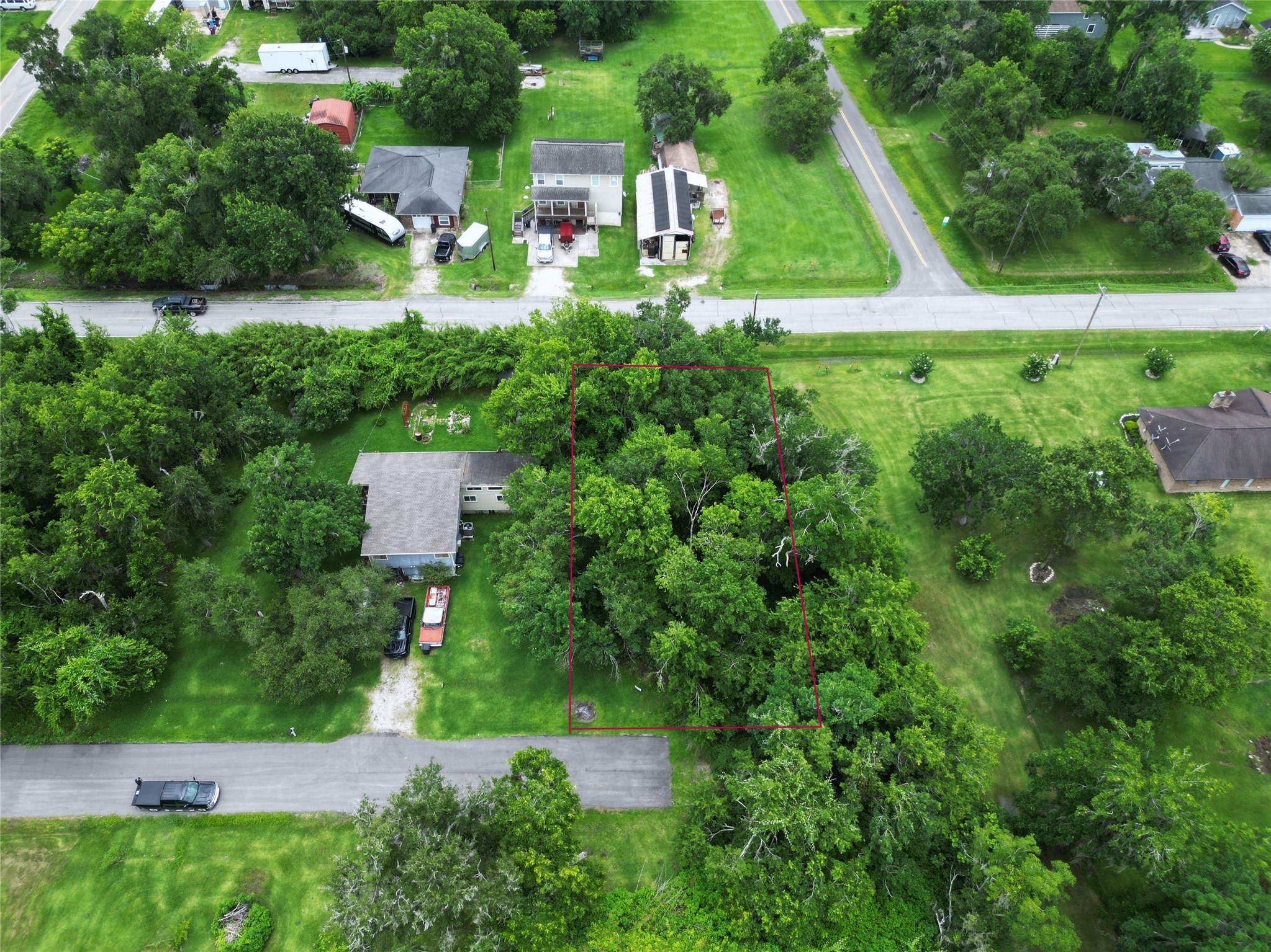 000 Bay Court Property Photo 6