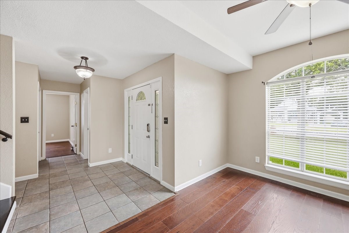 425 Blueberry Street Property Photo 5