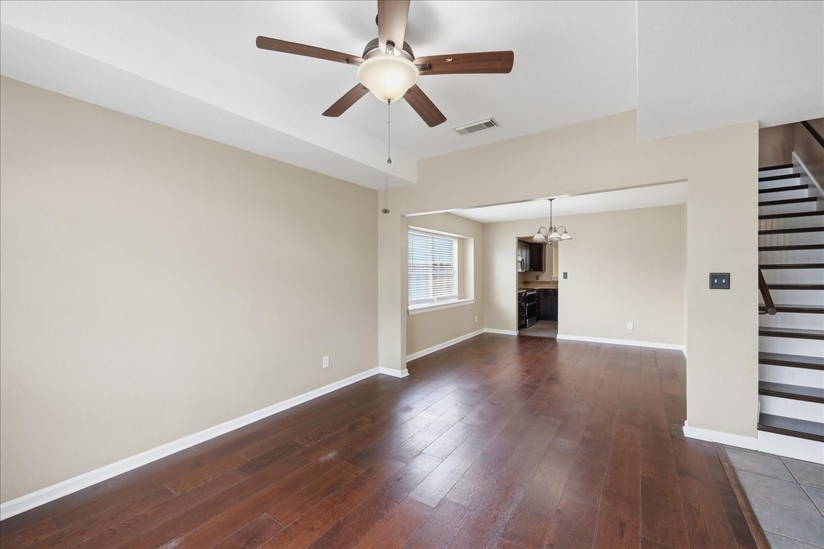 425 Blueberry Street Property Photo 7