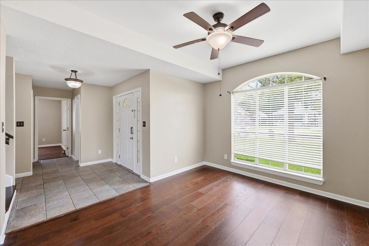 425 Blueberry Street Property Photo 9