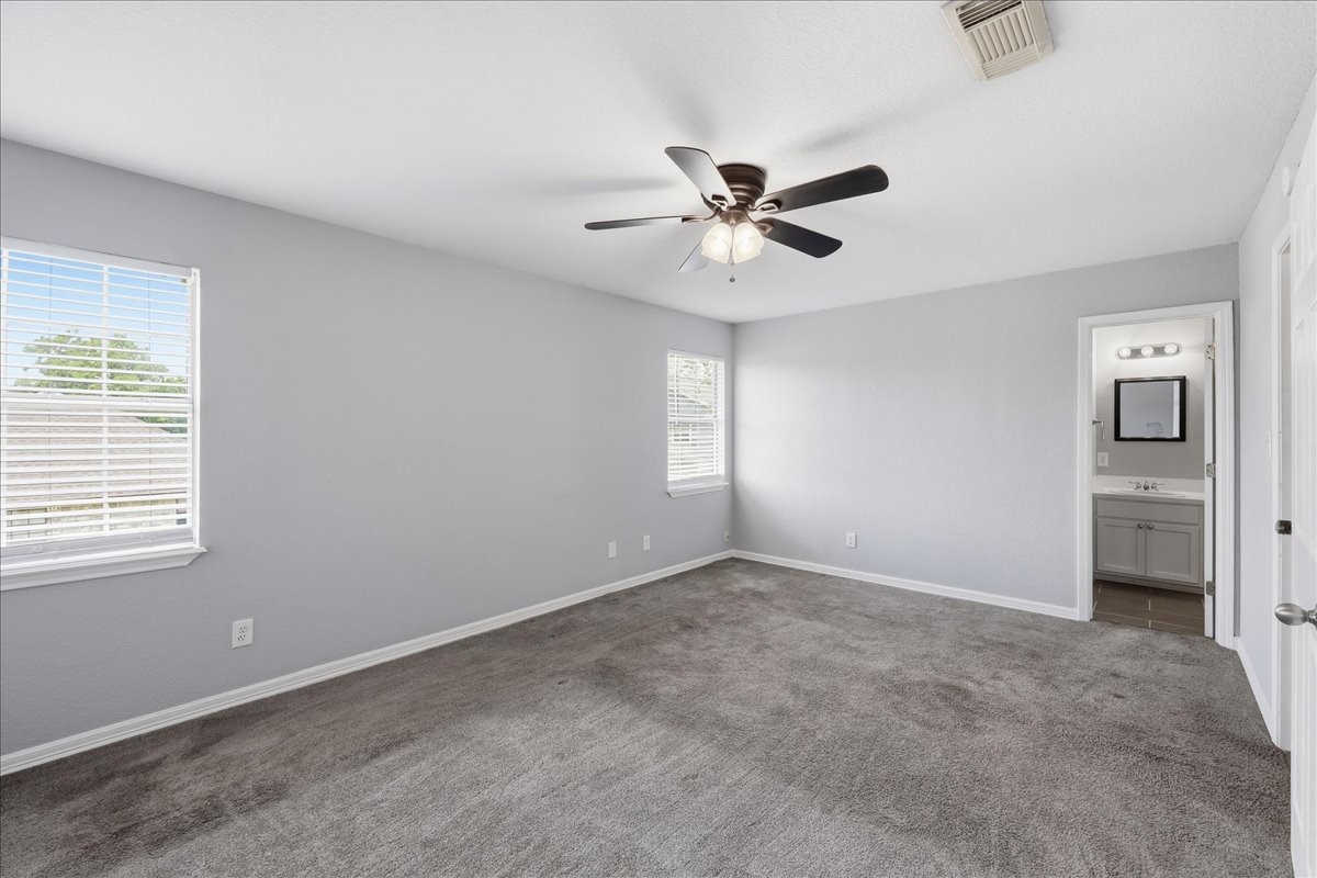 425 Blueberry Street Property Photo 24