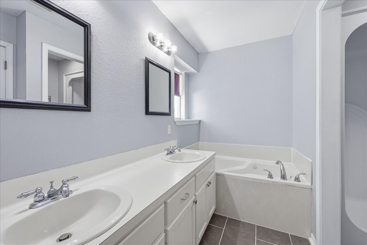 425 Blueberry Street Property Photo 26