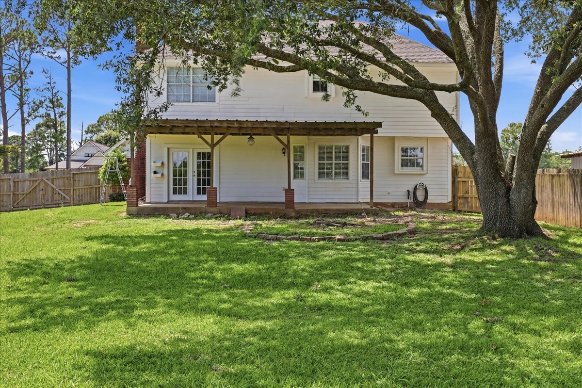 425 Blueberry Street Property Photo 38