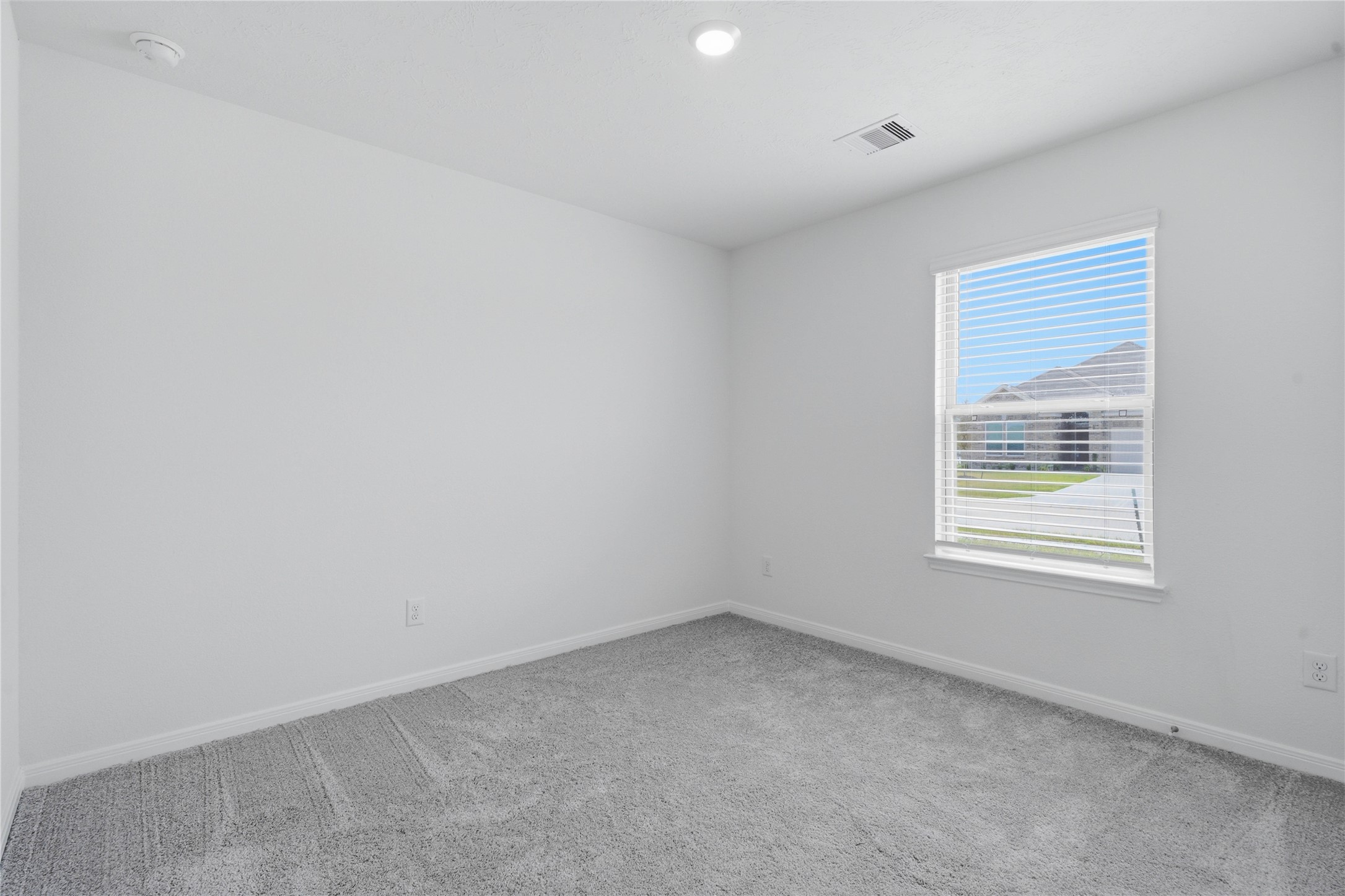 2902 Dardanos Lane Property Photo 6