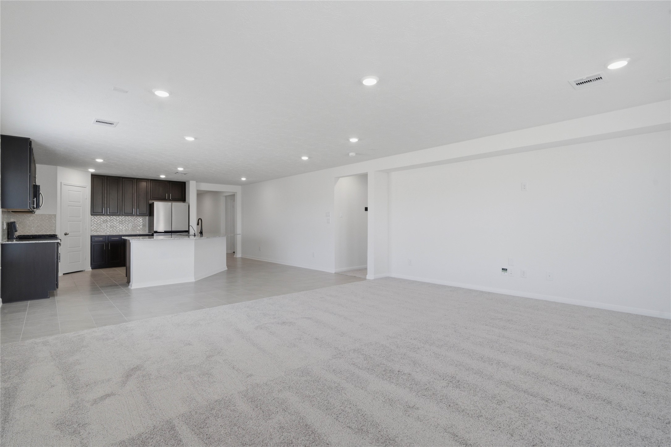 2902 Dardanos Lane Property Photo 18