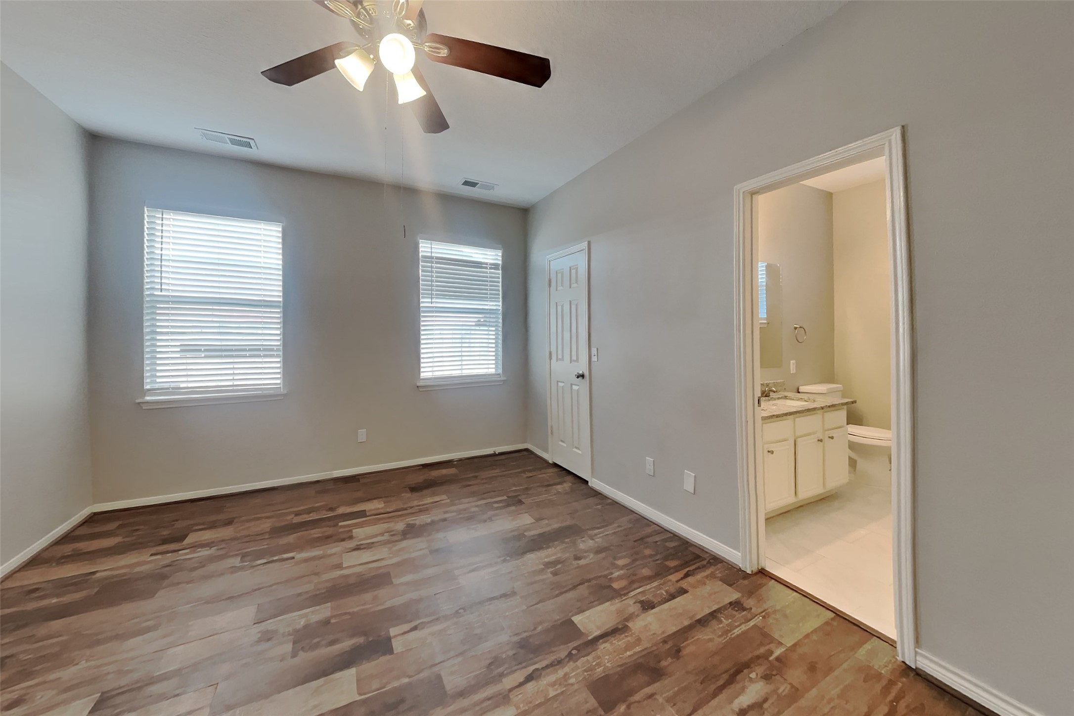 2918 Blue Dawn Drive Property Photo 10