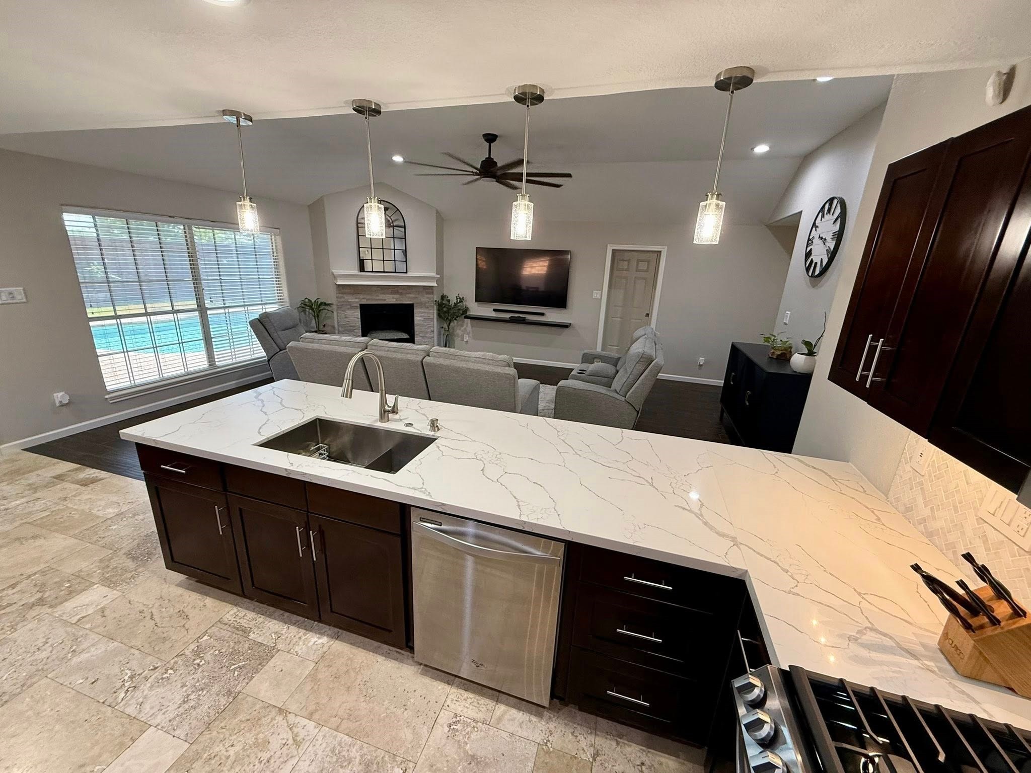 2907 30th Ave N Property Photo 8