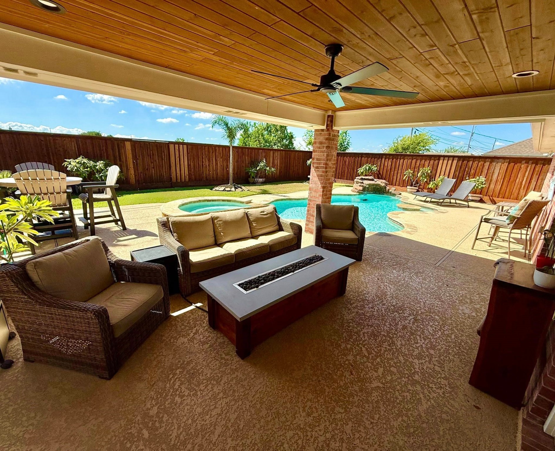 2907 30th Ave N Property Photo 26