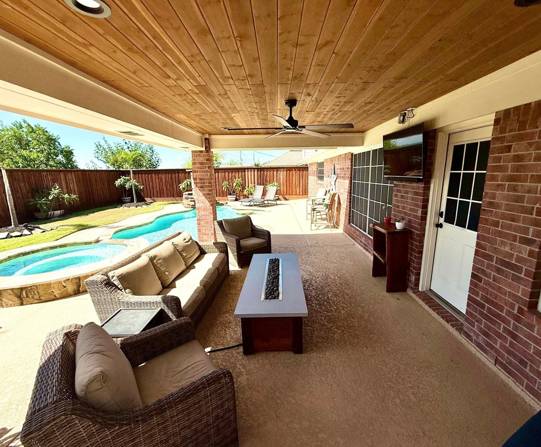 2907 30th Ave N Property Photo 27