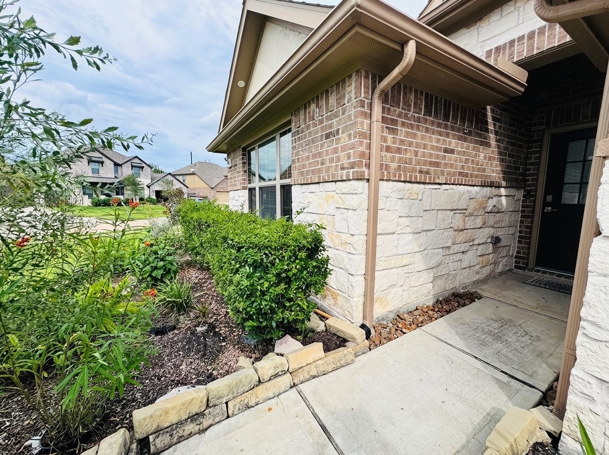 4603 Presario Drive Property Photo 8
