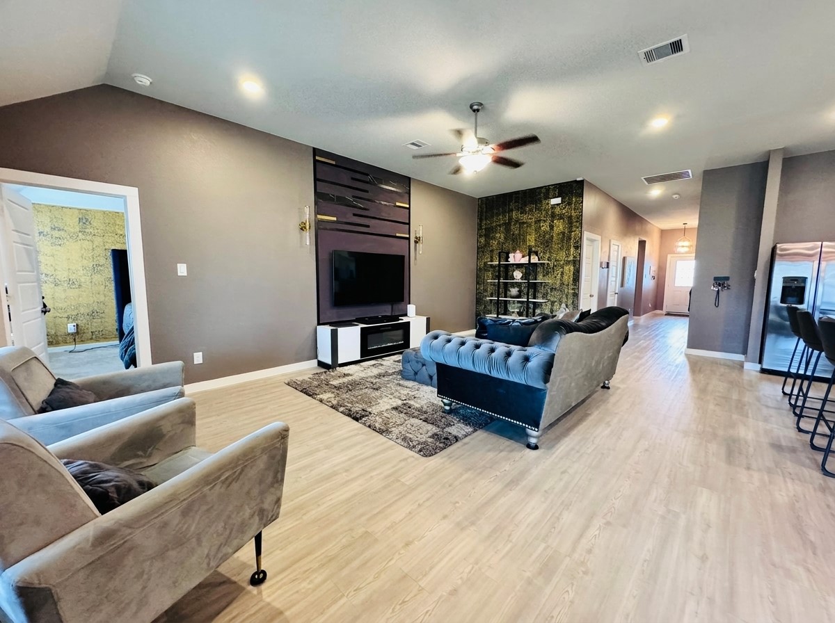 4603 Presario Drive Property Photo 13
