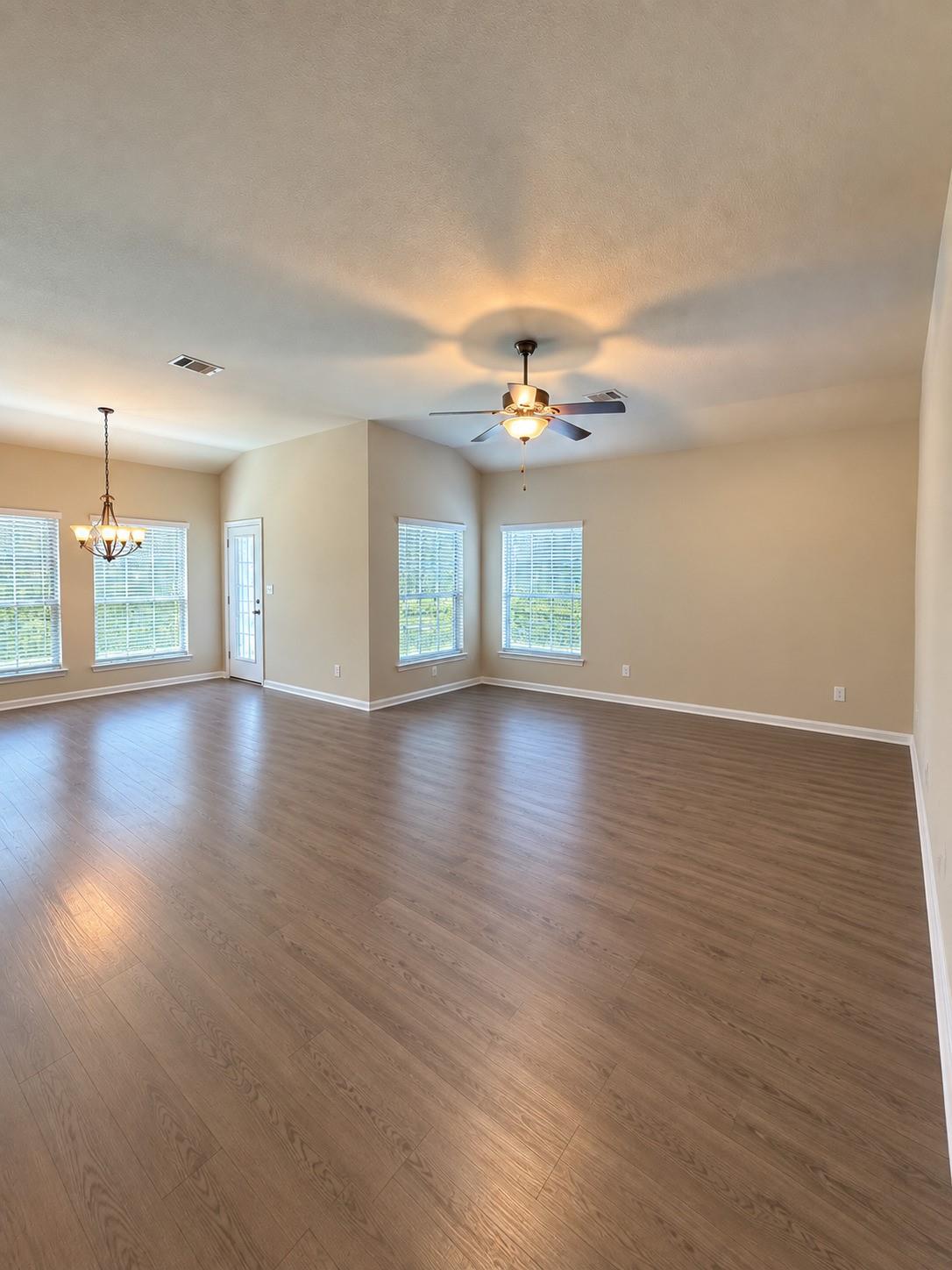 1150 Shadow Glenn Drive Property Photo 3