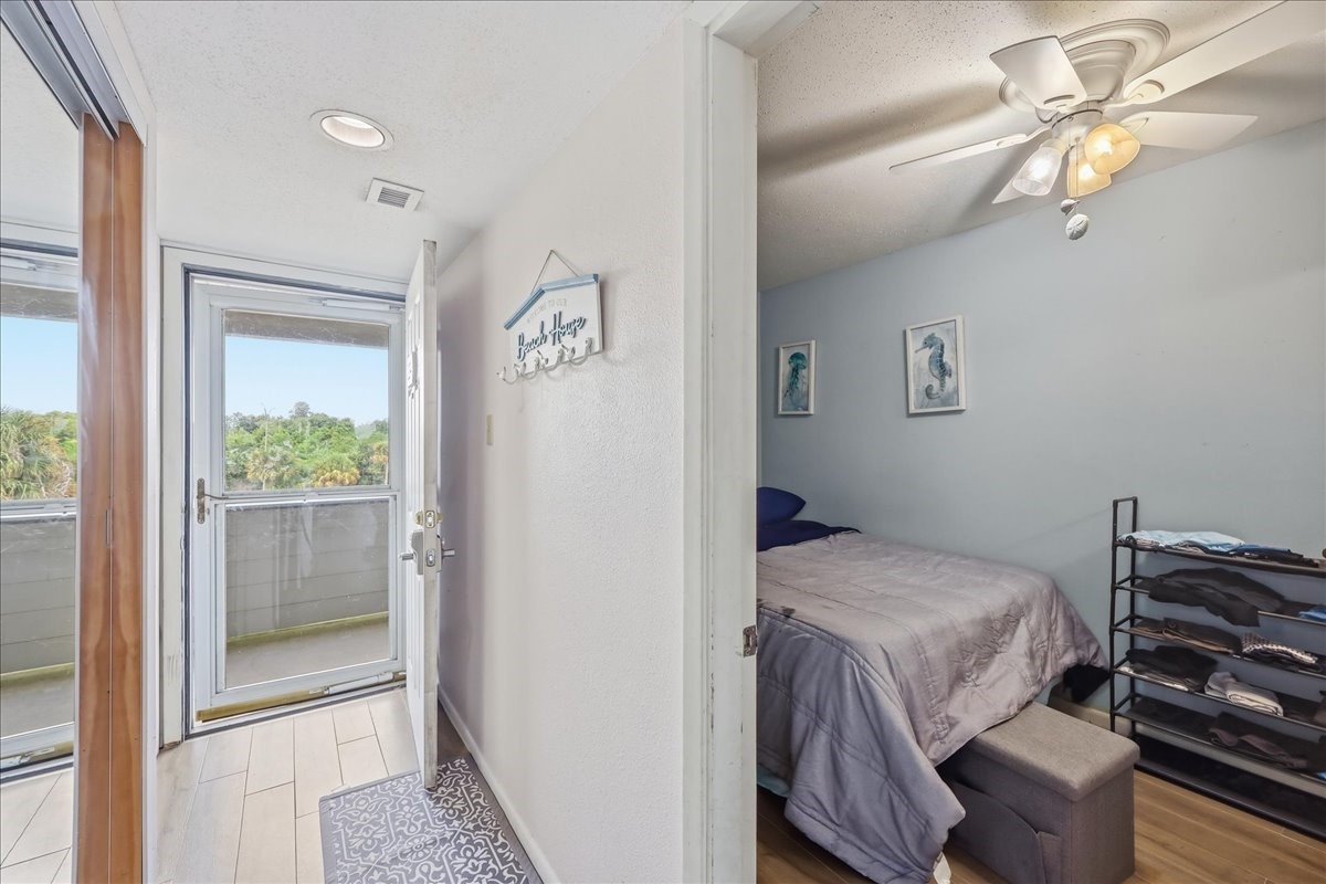 580 Pleasure Island Boulevard 224 Property Photo 8