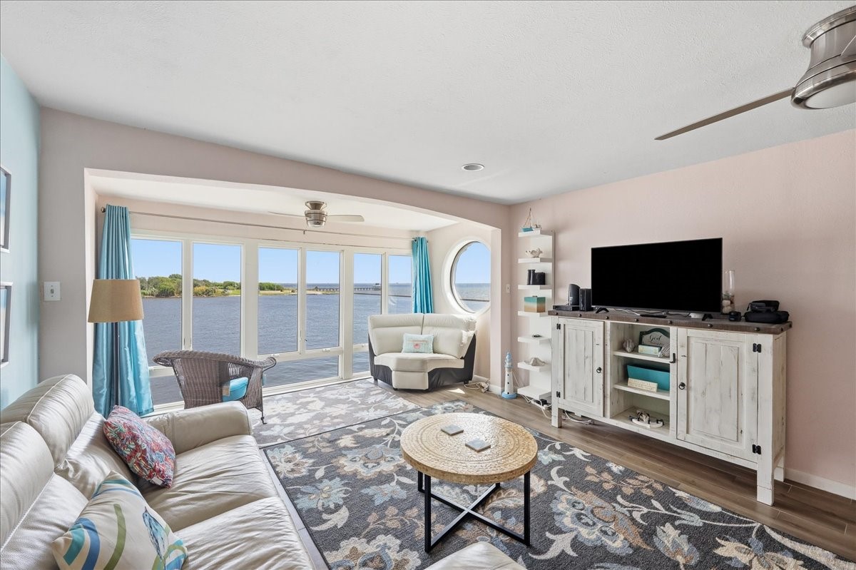 580 Pleasure Island Boulevard 224 Property Photo 15