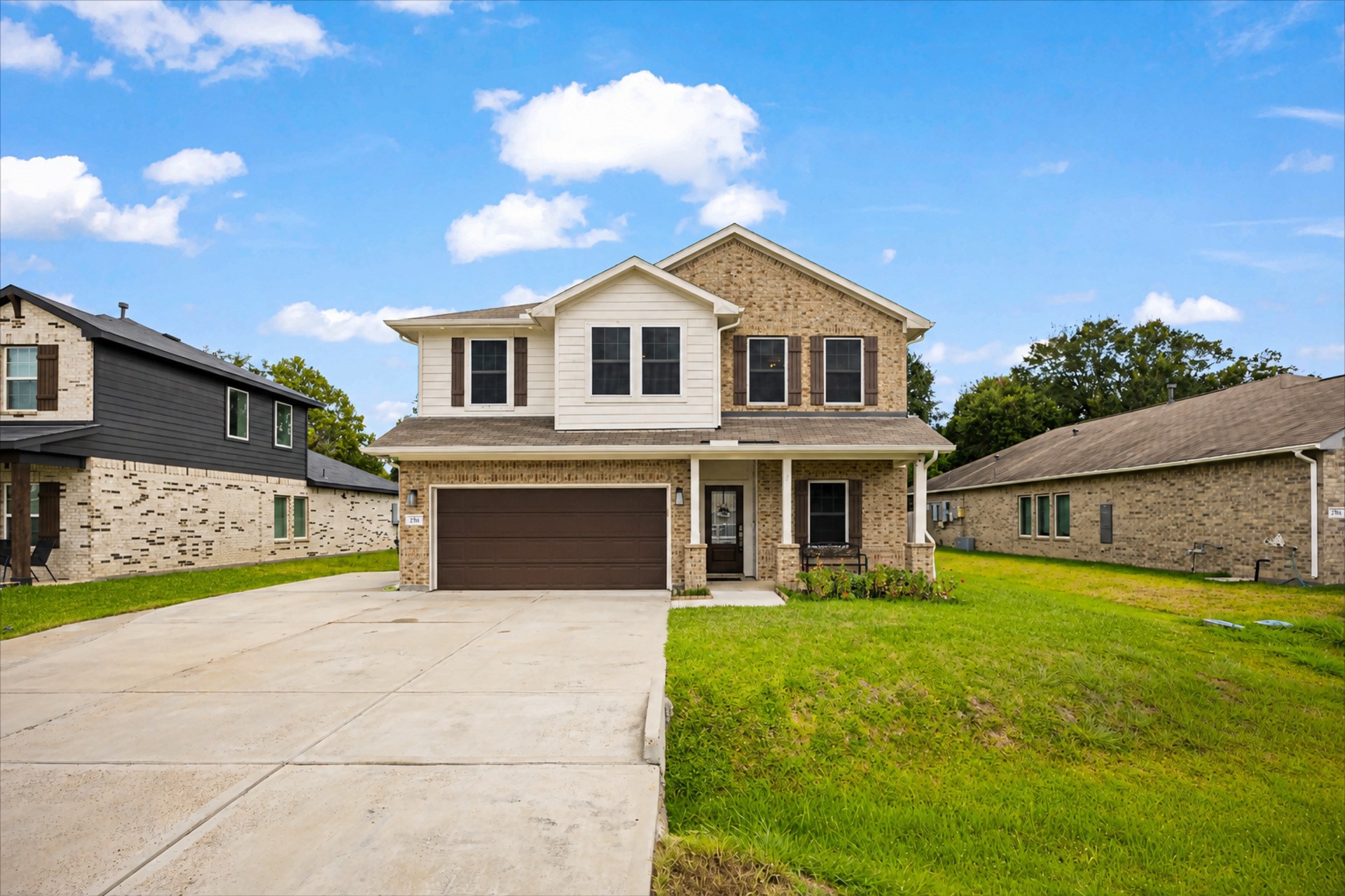 7327 Parkview Drive Property Photo 1
