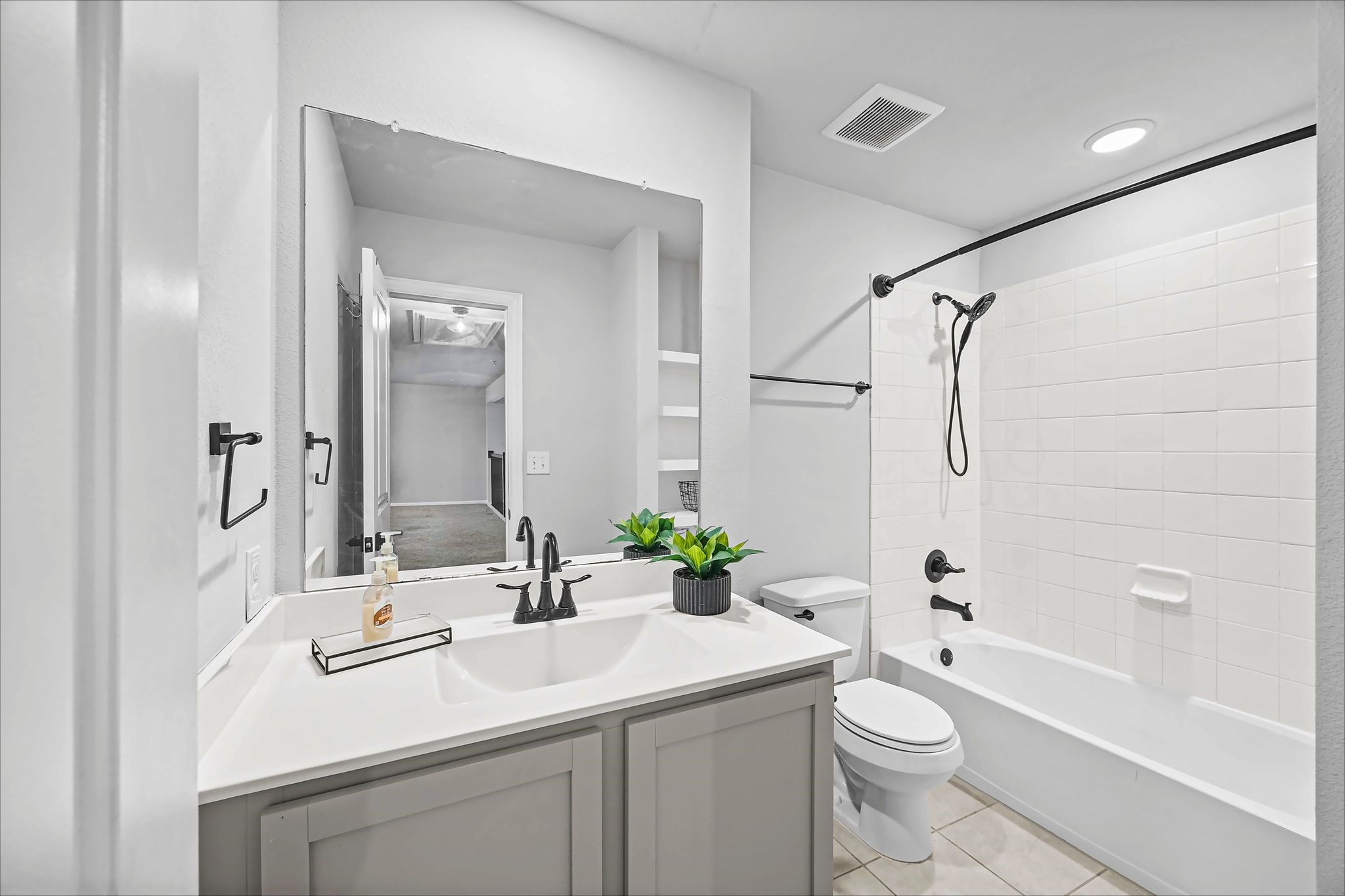 7327 Parkview Drive Property Photo 13