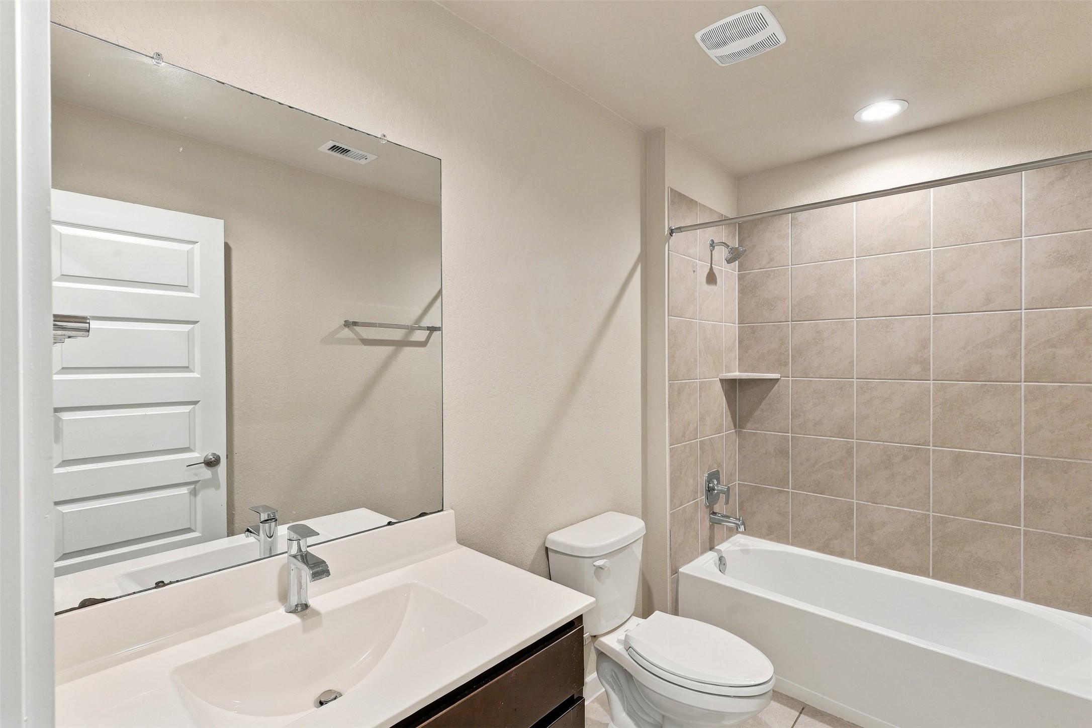 7510 Keystone Blossom Trail Property Photo 15
