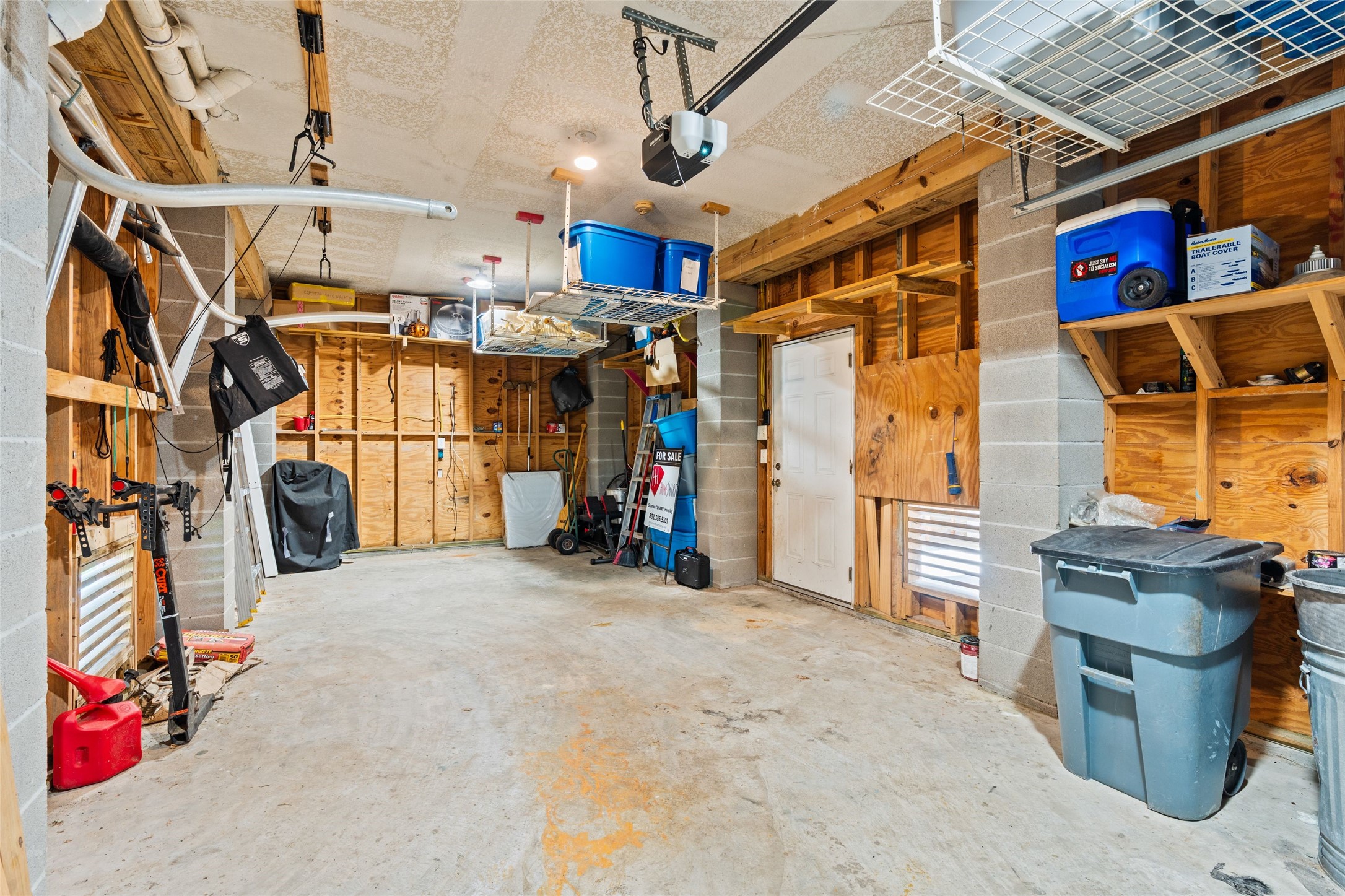 645 Warsaw Street Property Photo 4