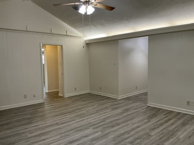 3902 Paulette Drive Property Photo 6