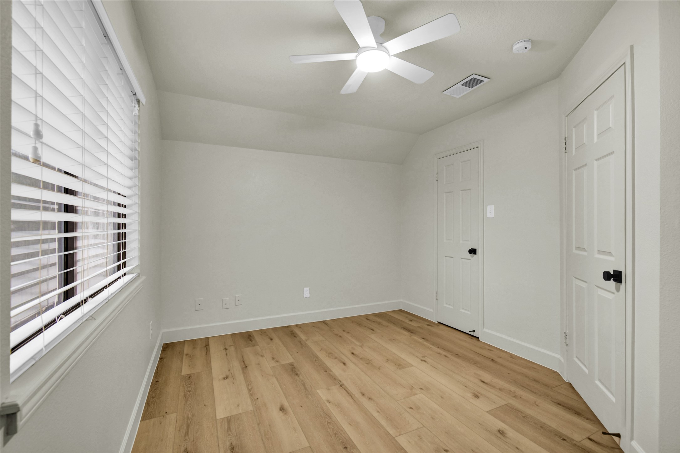 55 Sweetleaf Ct Property Photo 38