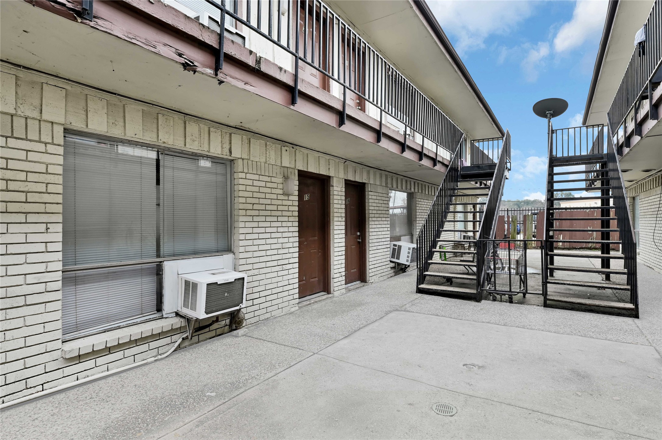 7211 Atwell 20 Property Photo 2