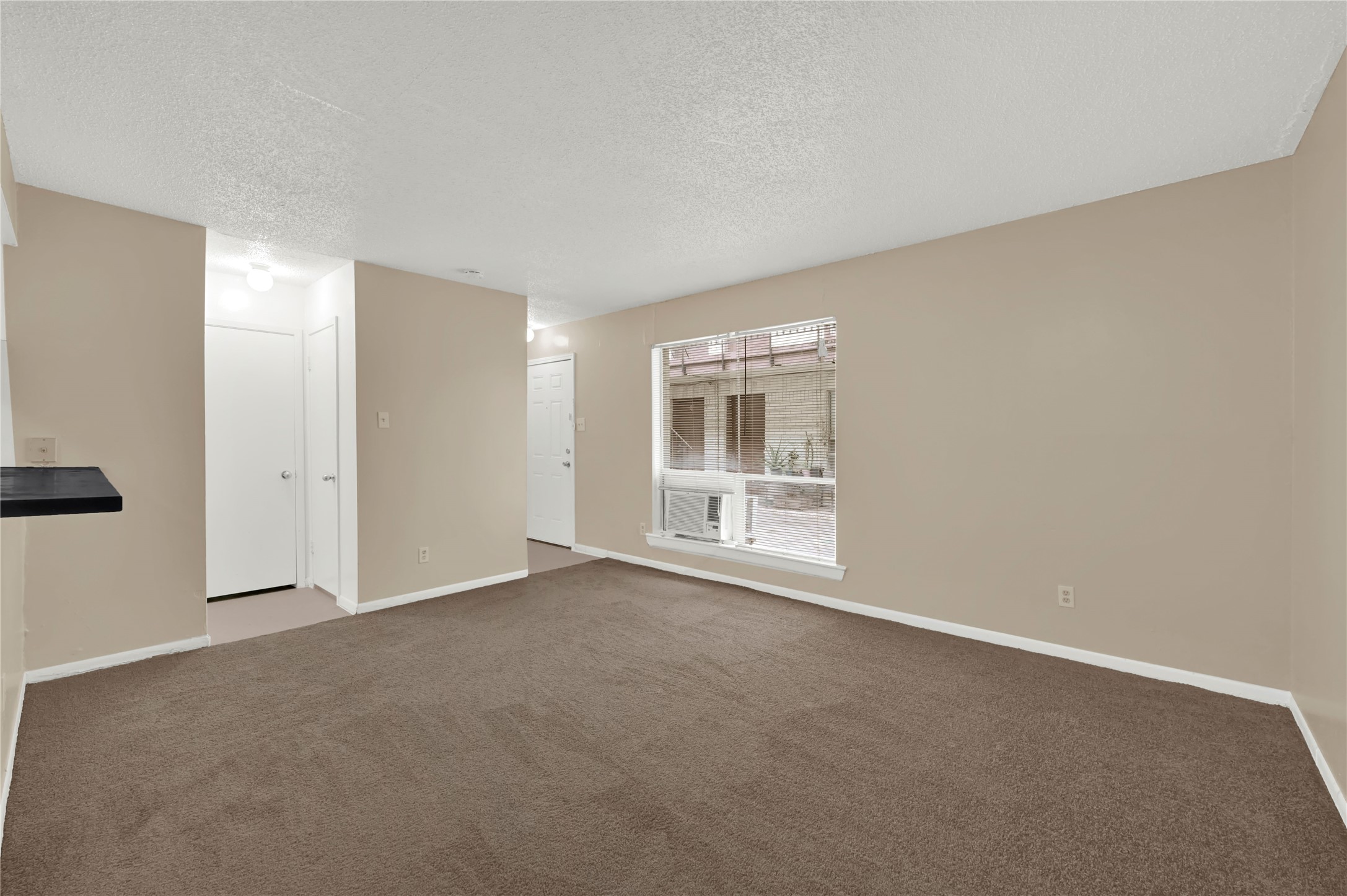 7211 Atwell 20 Property Photo 5