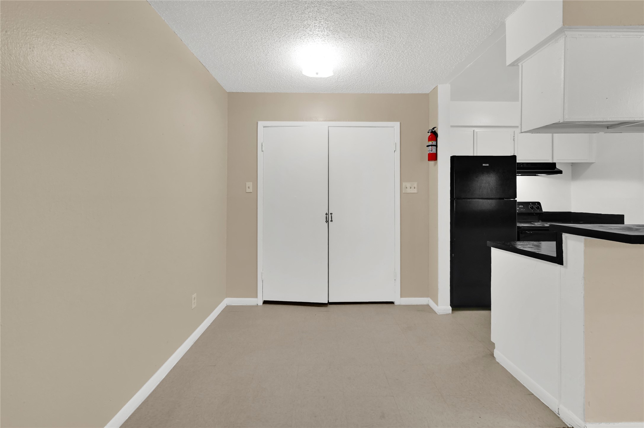 7211 Atwell 20 Property Photo 8