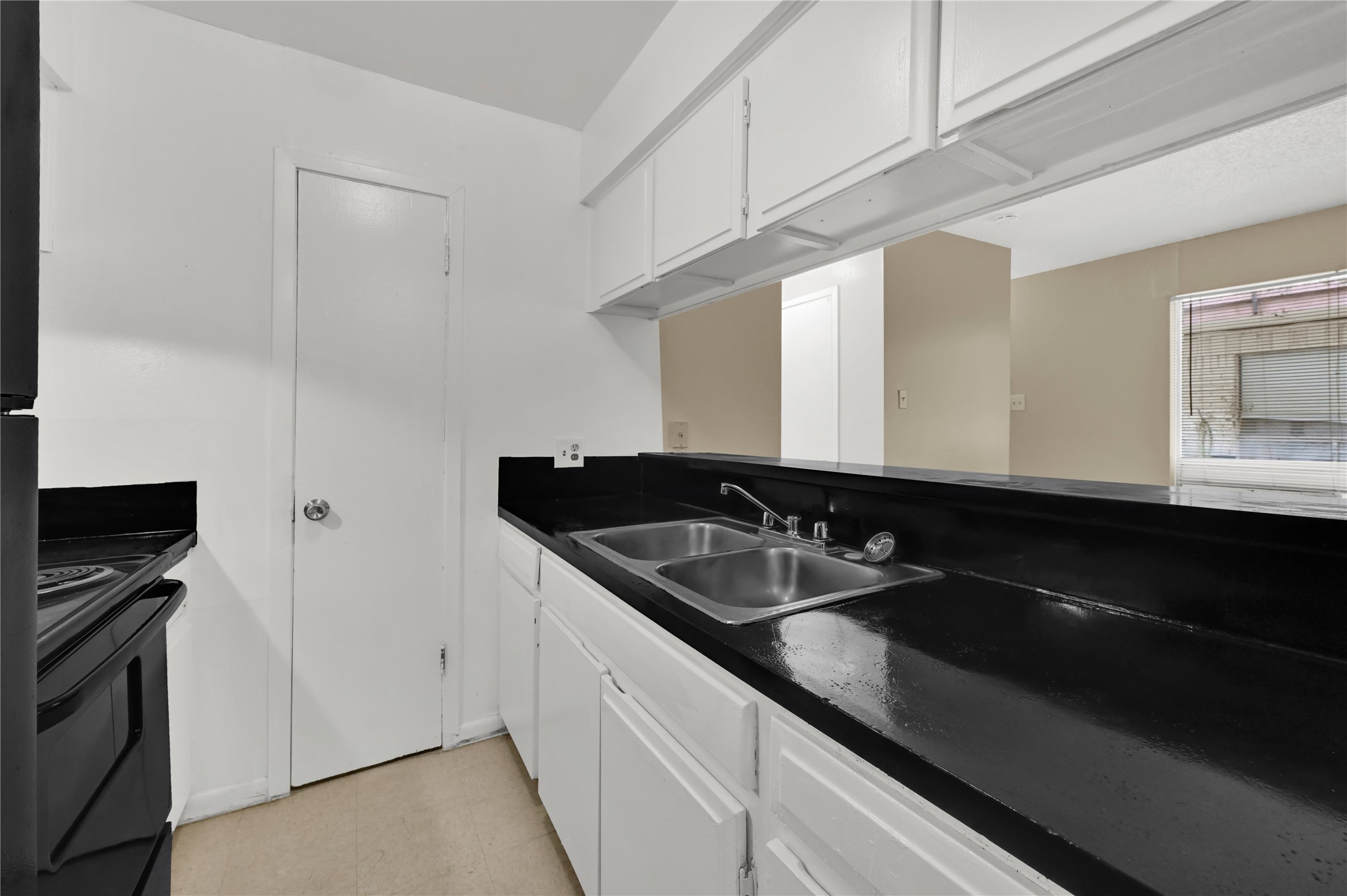 7211 Atwell 20 Property Photo 11