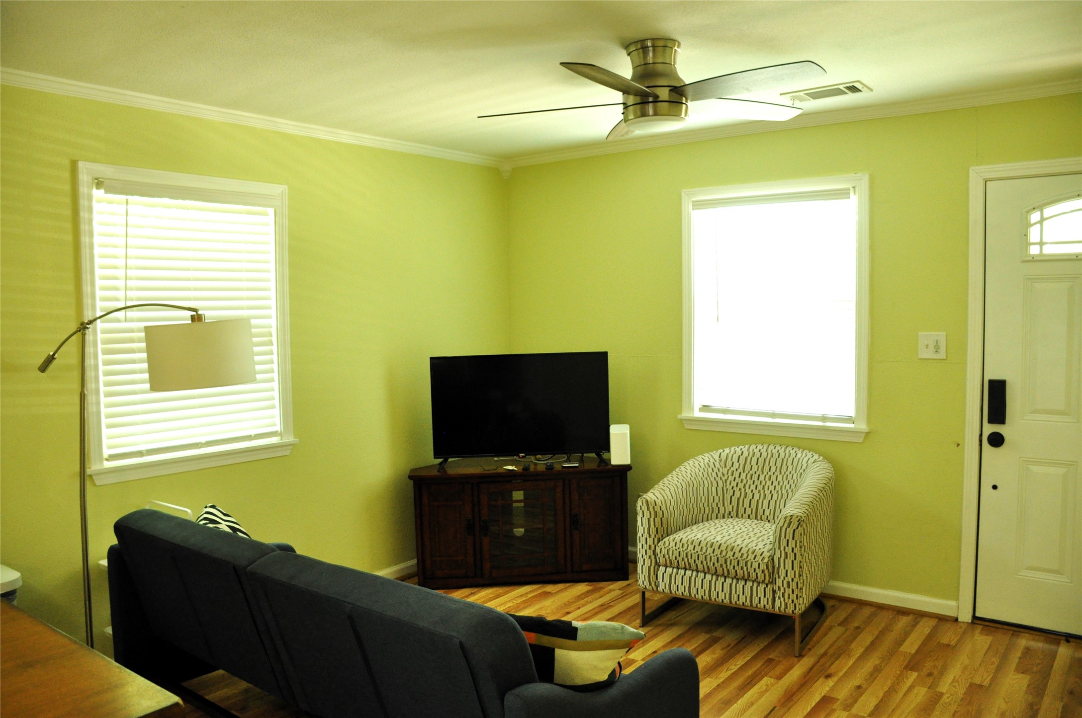 4723 Polk Street Property Photo 4