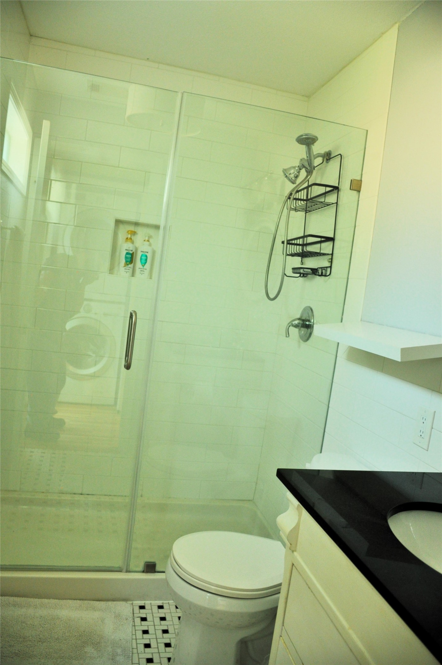 4723 Polk Street Property Photo 8