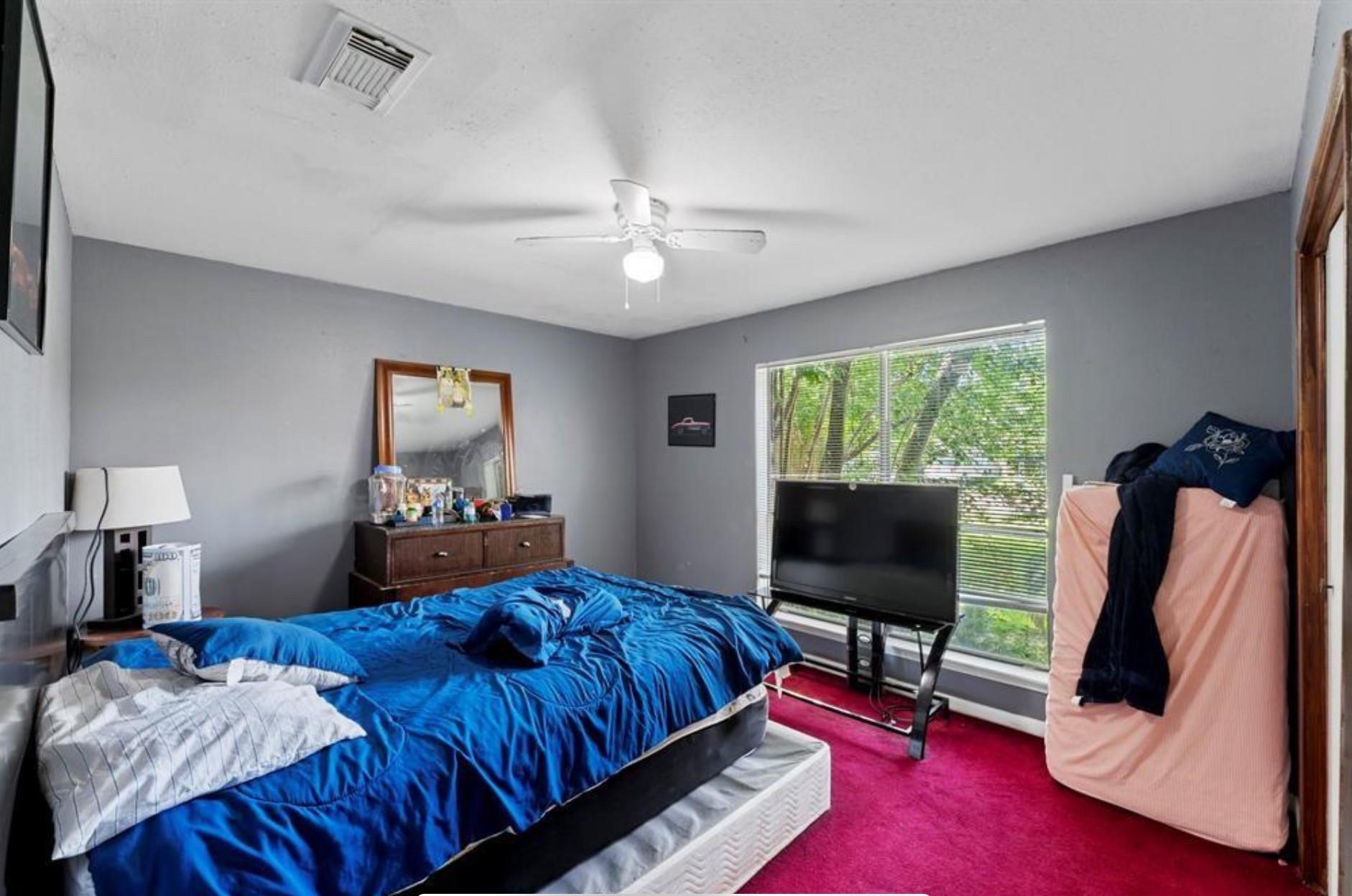 13307 Robinglen Drive Property Photo 12