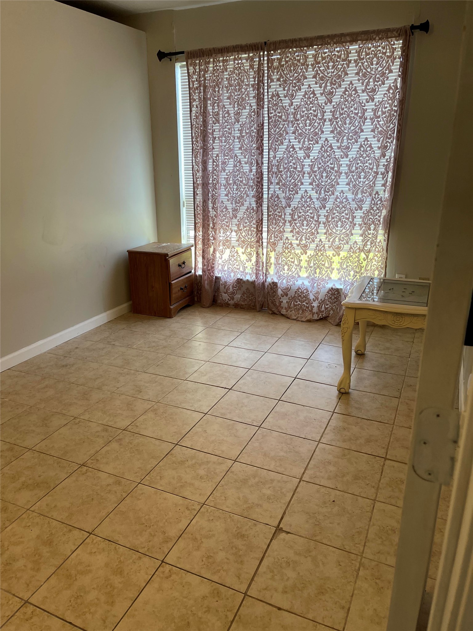 13307 Robinglen Drive Property Photo 15