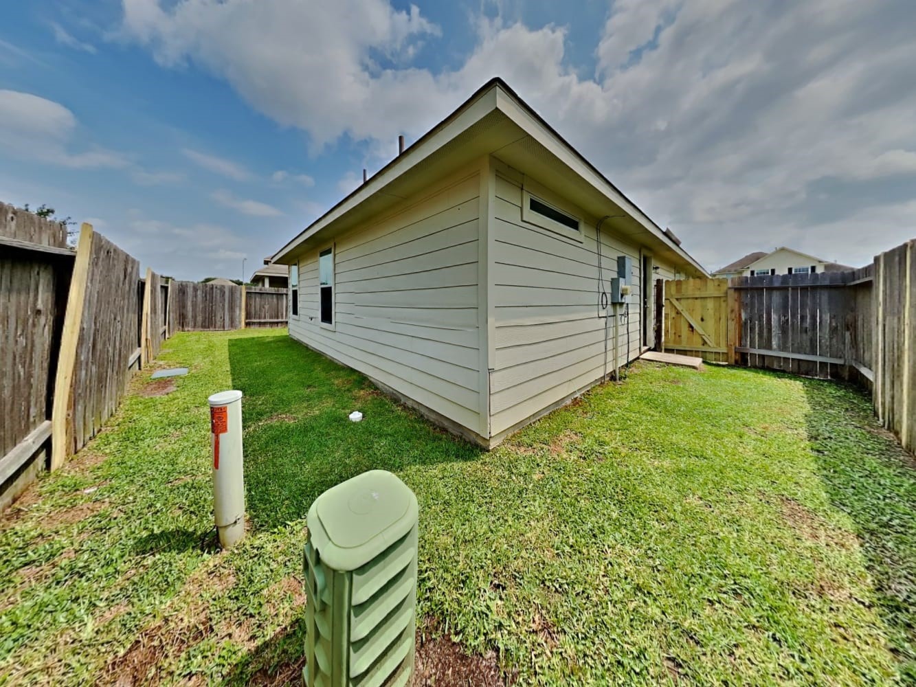 12623 Mountain Daisy Road Property Photo 10