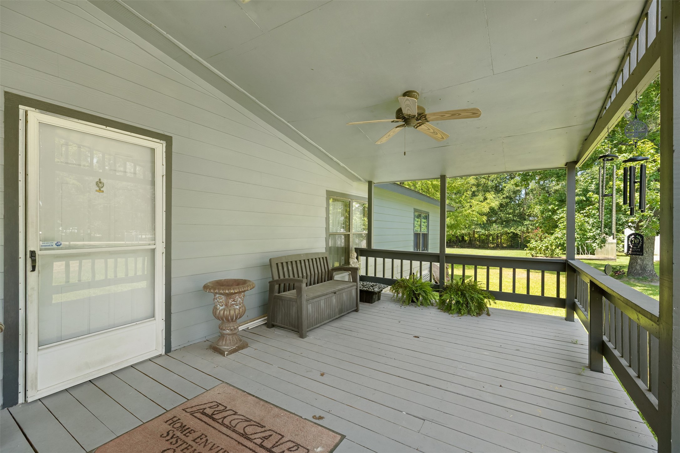 18798 S Rayburn Drive Property Photo 3
