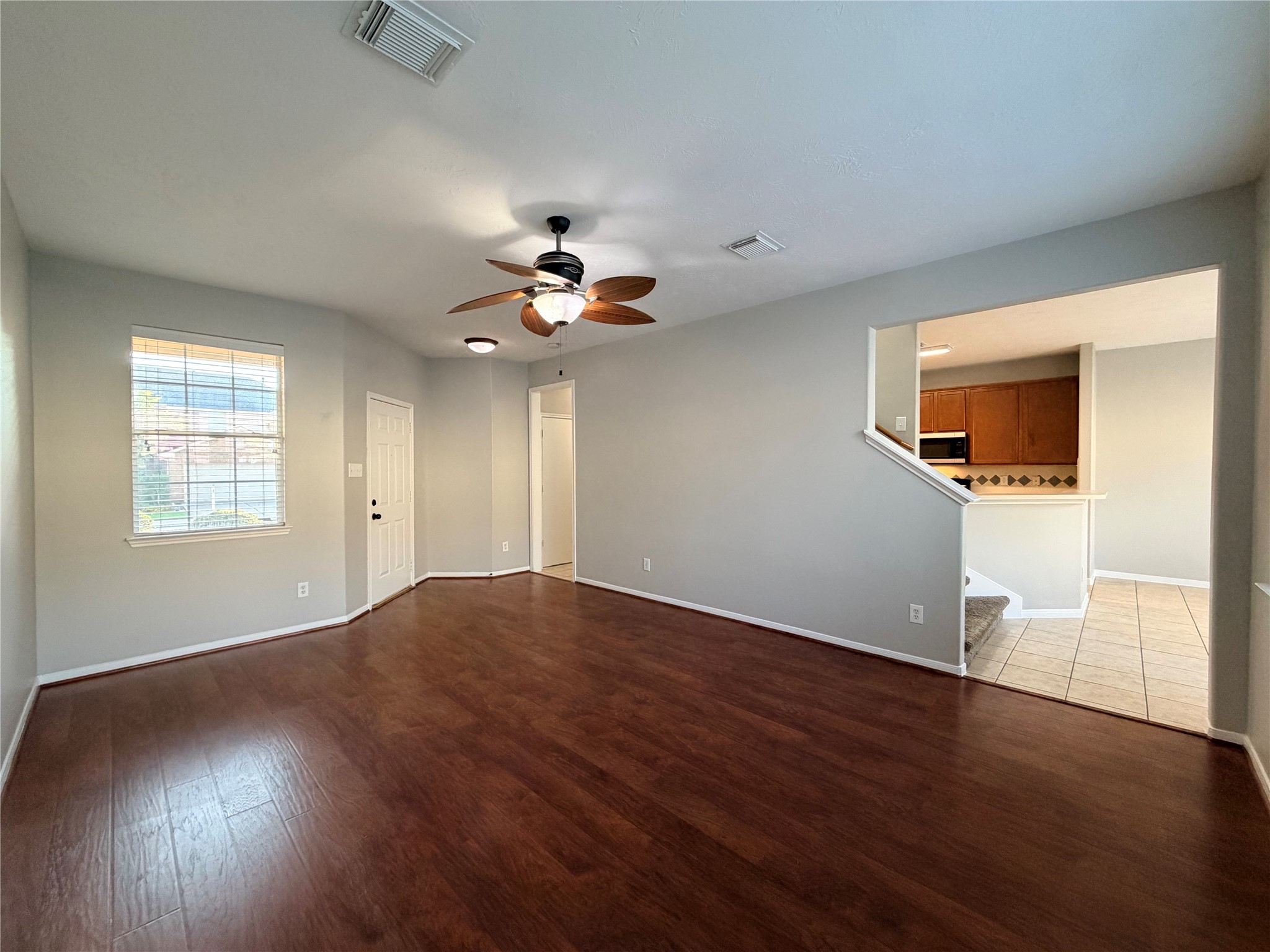 4531 Park Trail Lane Property Photo 8