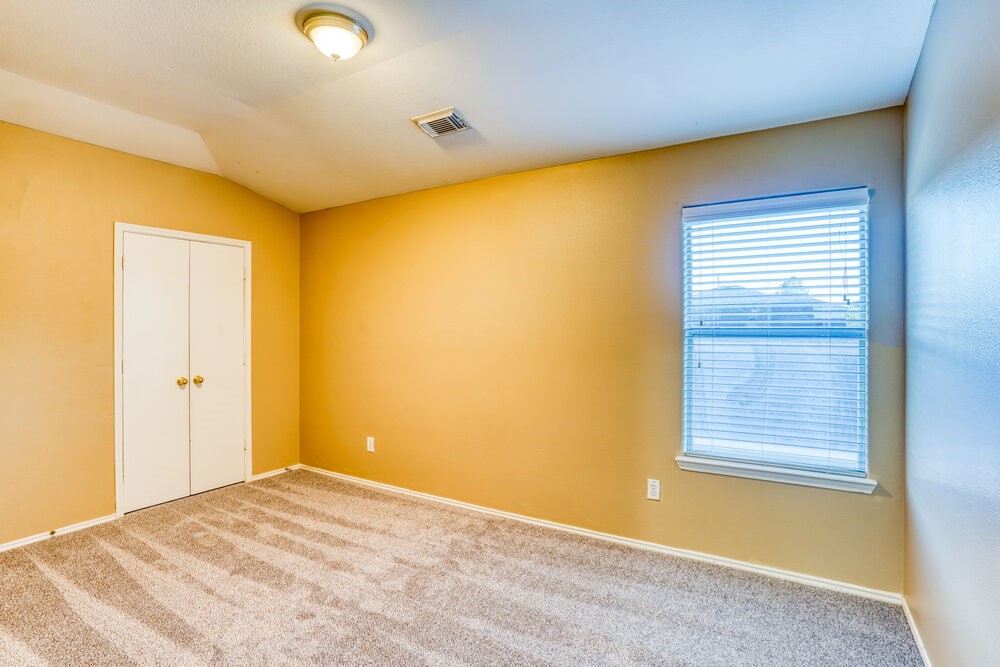 8223 Wainwright Way Property Photo 12