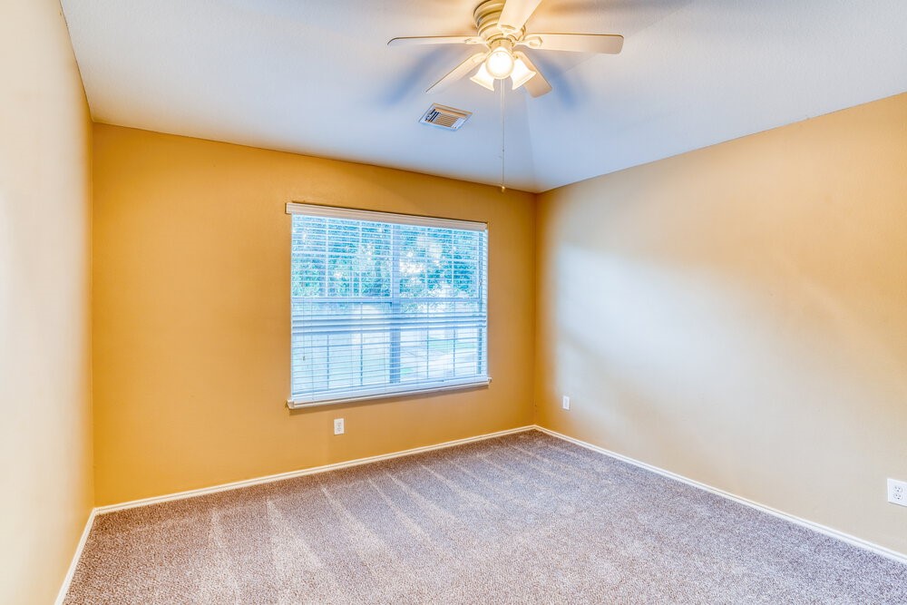 8223 Wainwright Way Property Photo 13