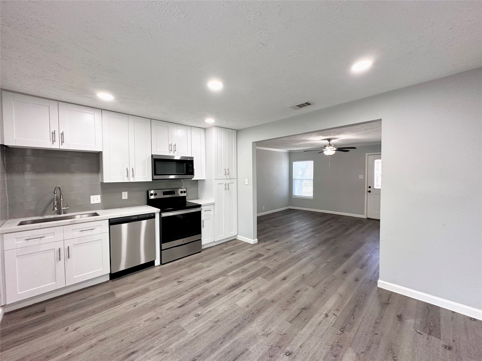 6611 Conley Street Property Photo 2