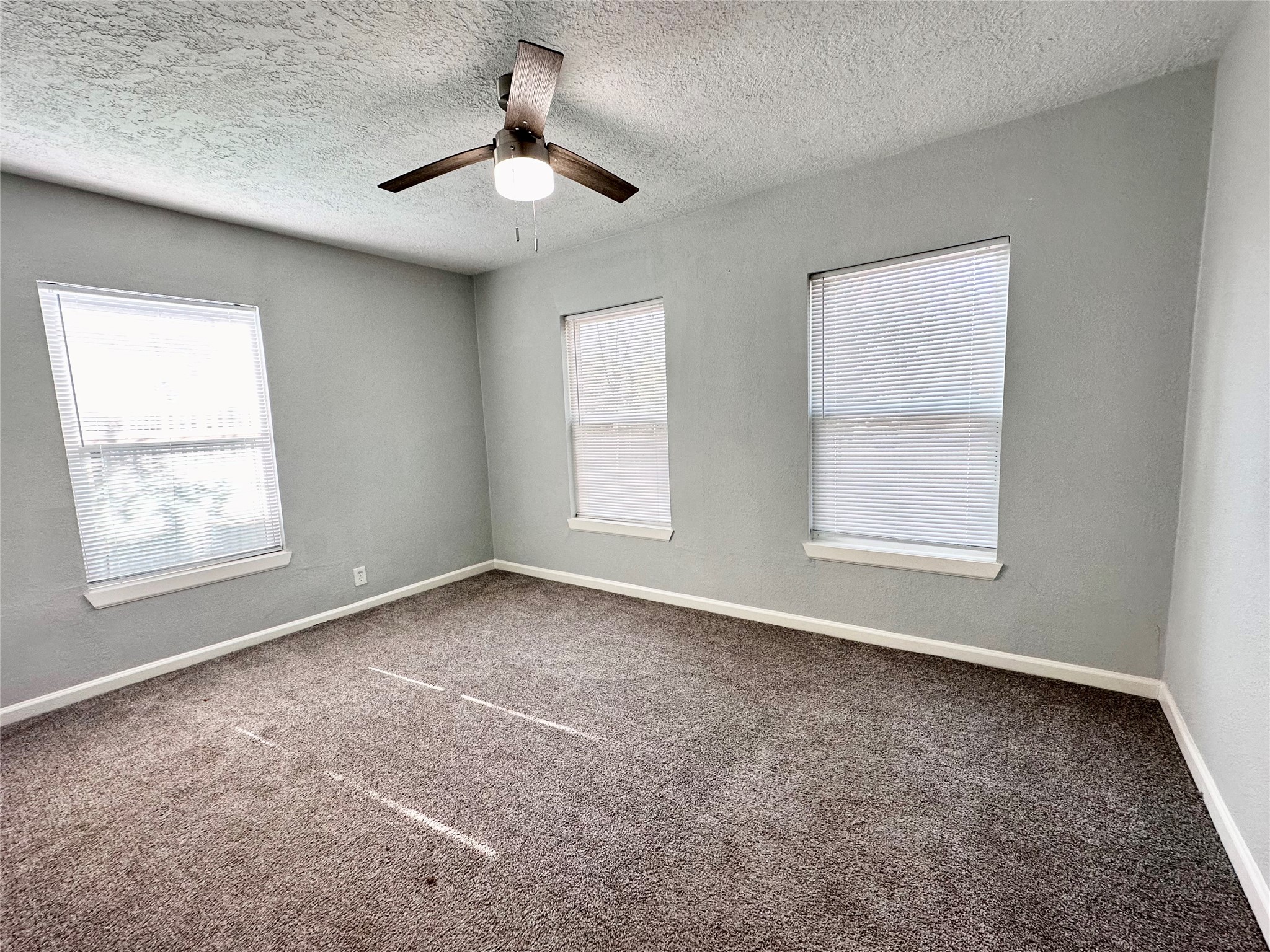 6611 Conley Street Property Photo 8