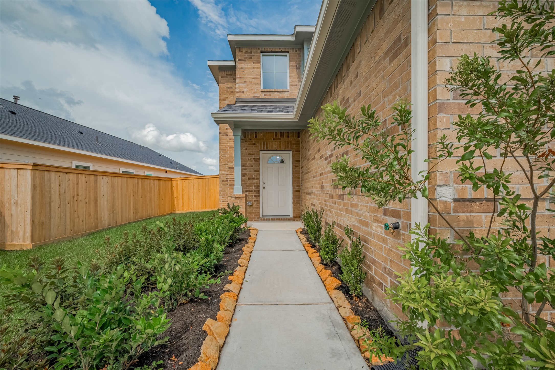 323 Palero Path Property Photo 4