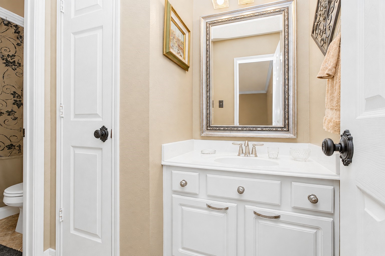 22919 Heathercroft Drive Property Photo 35