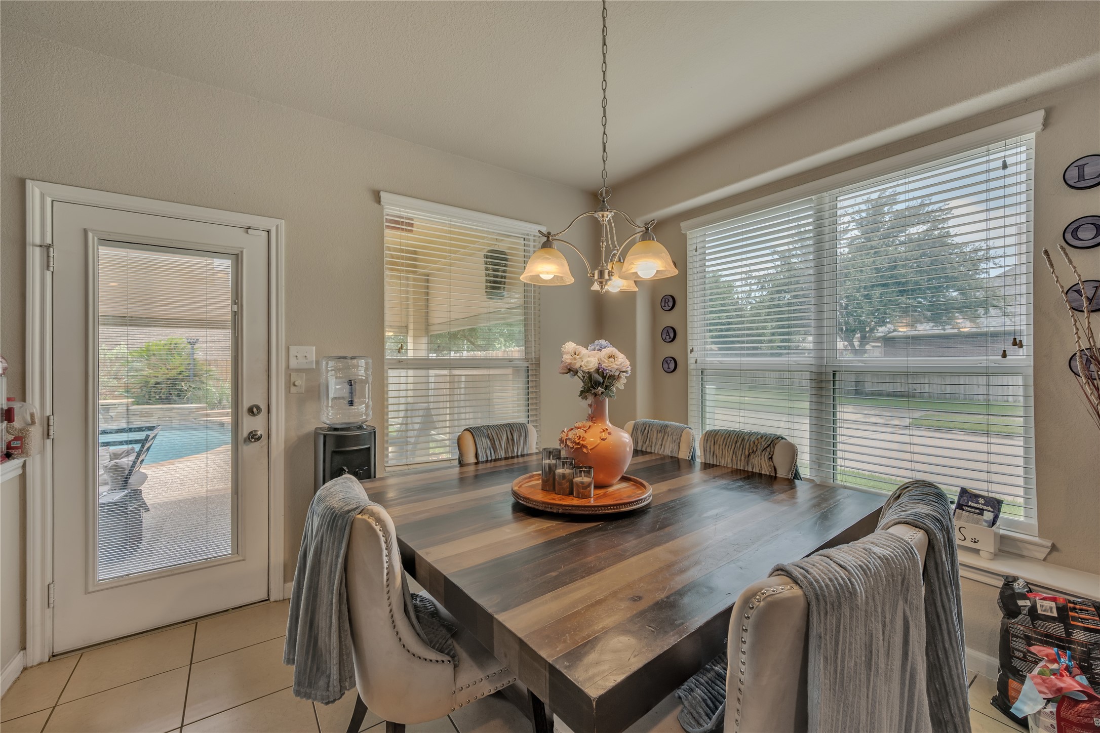 20139 Redondo Valley Drive Property Photo 16