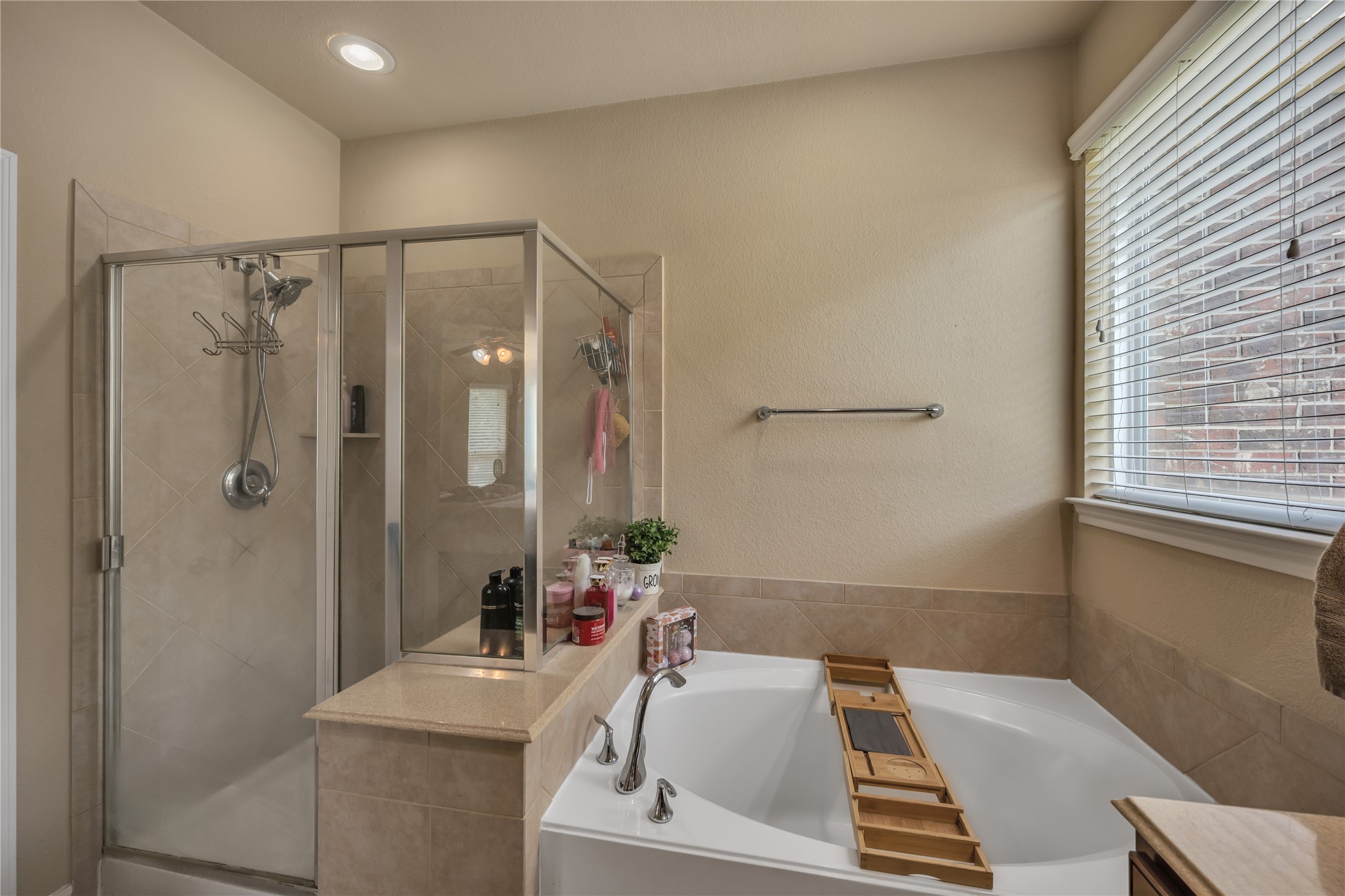 20139 Redondo Valley Drive Property Photo 27