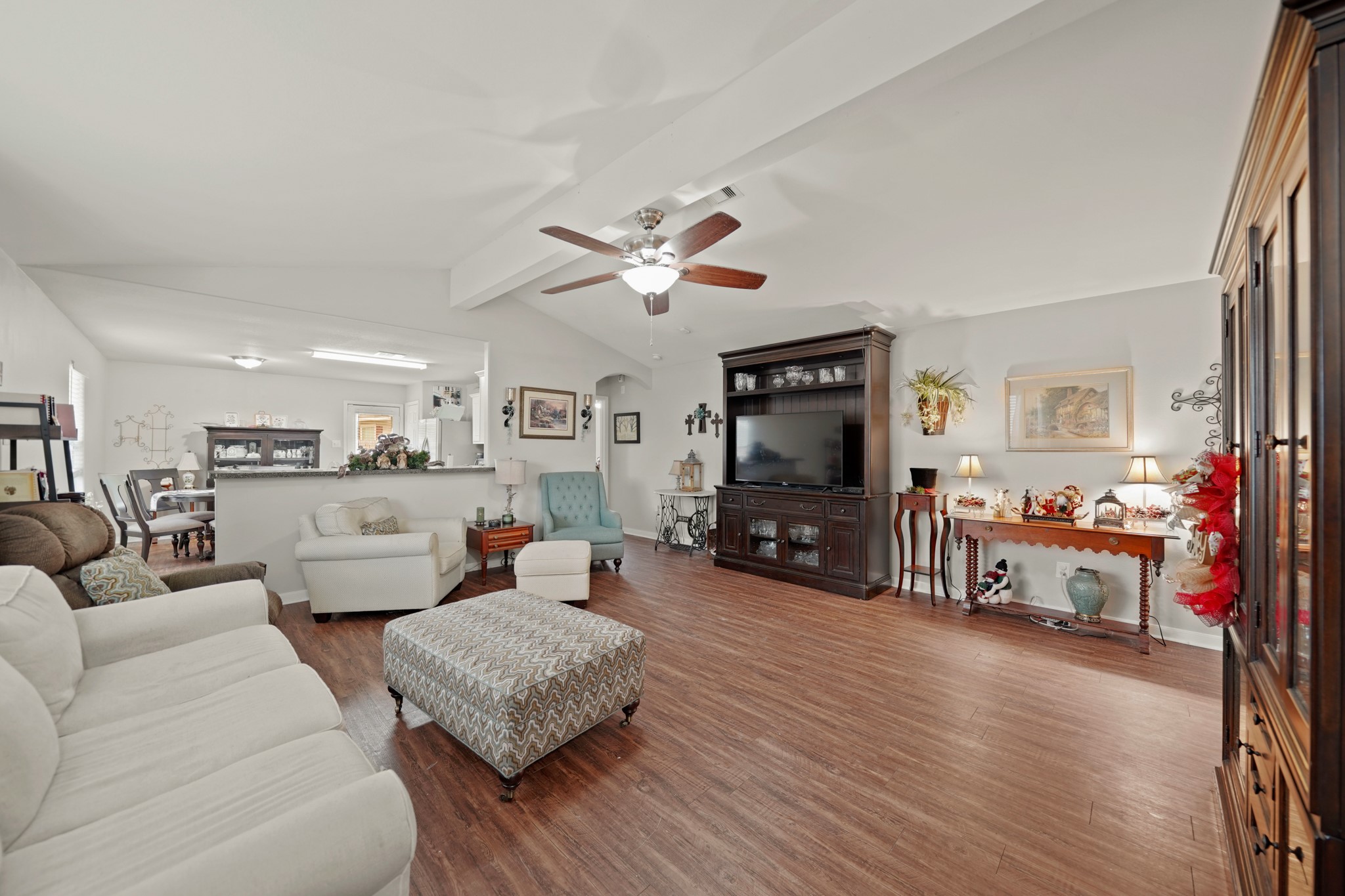 4603 Poppy Crest Court Property Photo 9